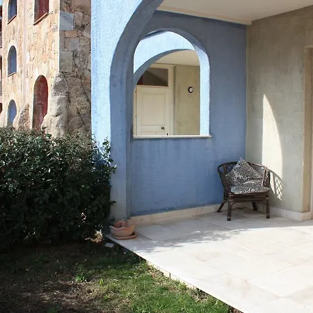 Leo Village *