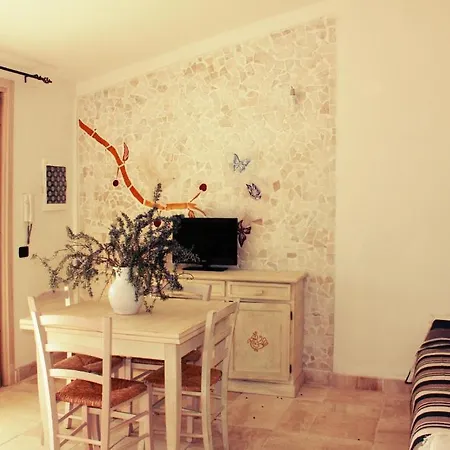 Appart hôtel Leo Village *
